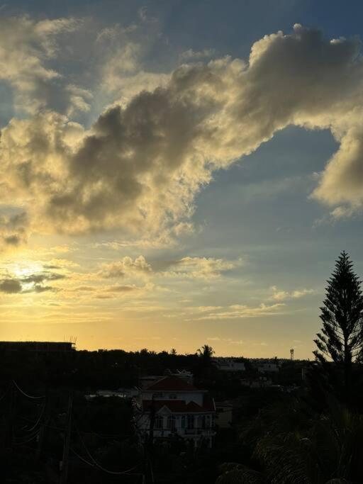 Apartmán Comfy 2-bedroom Apt, 10mins Walk To - Gbhc5 *