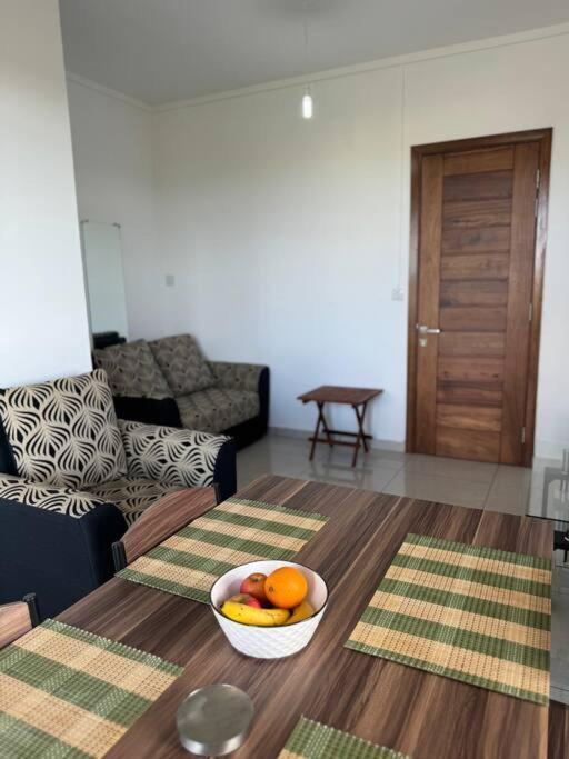 Comfy 2-bedroom Apt, 10mins Walk To - Gbhc5 *
