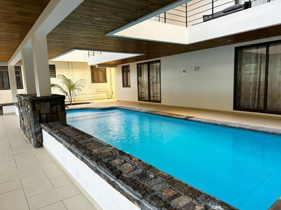 Comfy 2-bedroom Apt, 10mins Walk To - Gbhc5 Apartmán *